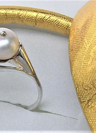 Кольцо перстень серебро 925 проба 2,06 грамма размер 17,5