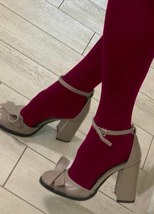 Туфлі з натуральної шкіри беж з бантом , на високому підборі 9 см