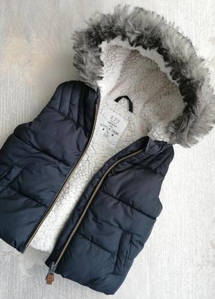 Дитяча жилетка фірми f&f