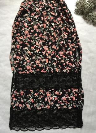 Легкая красивая юбка в пол с кружевом