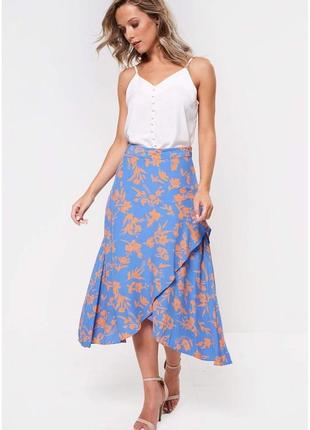 Яркая летняя юбка с рюшами