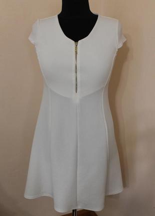 Біла французька сукня