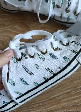 Кеды converse all star женские белые в принт перо пёрышки конверсы5 фото