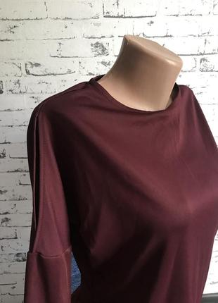 Кофта с открытыми плечами