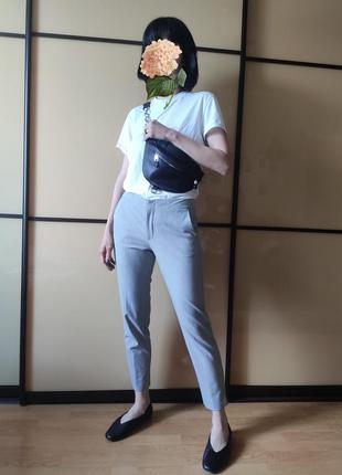 Брюки светло серые от zara basic