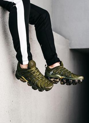 Чоловічі кросівки nike vapormax plus tn green