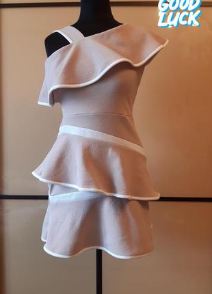 Асиметричне тілесне міні сукня в волани, можна як танцювальне prettylittlething