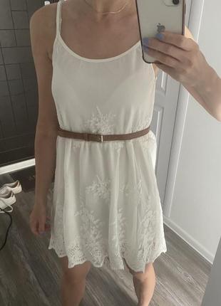 Сарафан, плаття