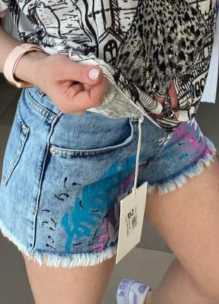 Джинсовые шорты с ярким принтом, люкс качество стамбул, размер хс.