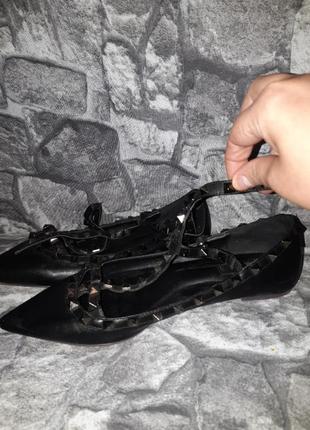 Туфлі valentino garavani модель rockstud noir3 фото
