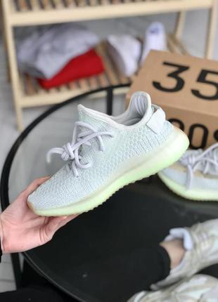 Кроссовки adidas yeezy boost 350 v2 36-37-38-39-40-41-424 фото