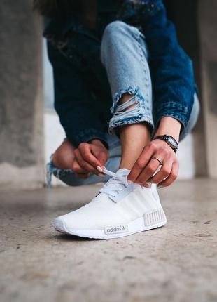 Кросівки жіночі adidas адідас nmd r1