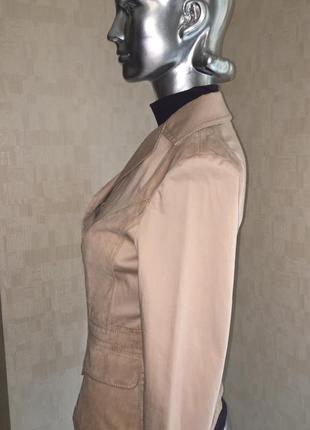 Стильный брендовых итальянский пиджак, пудрового цвета (замш+котон)2 фото