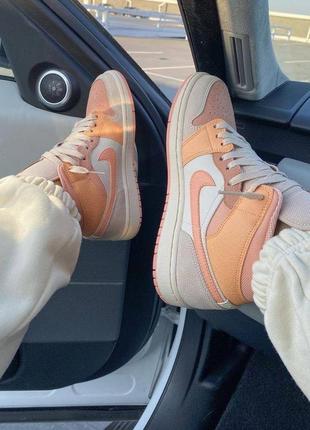 Кроссовки женские найк nike air jordan retro 1 high orange carrot3 фото