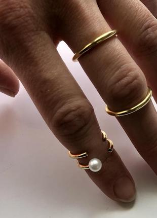 Золотые кольца 585 пробы в полном размере и на фалангу