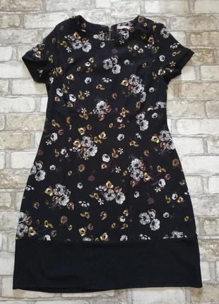 Сукня в квітковий принт