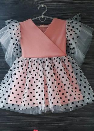 Нарядне плаття на дівчинку