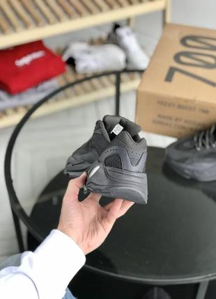 Мужские кроссовки adidas yeezy boost 700 v2 40-41-42-43-44-453 фото