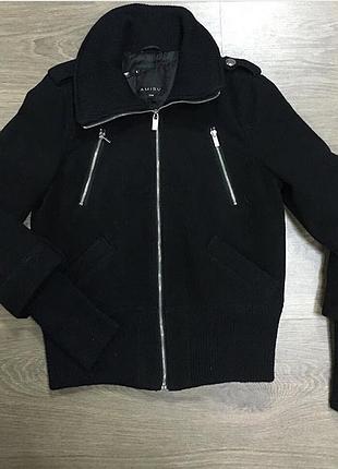 Куртка amisu