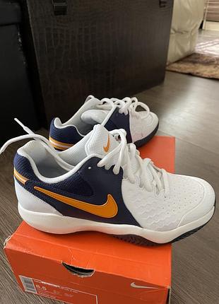 Кросівки nike оригінал