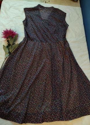 Винтажное легкое платье 60х в горошек с драпировкой7 фото
