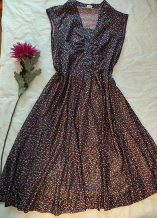 Винтажное легкое платье 60х в горошек с драпировкой1 фото