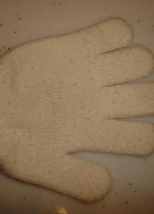 Белые перчатки на 5-7 лет4 фото