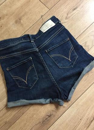 Шорті river island 3