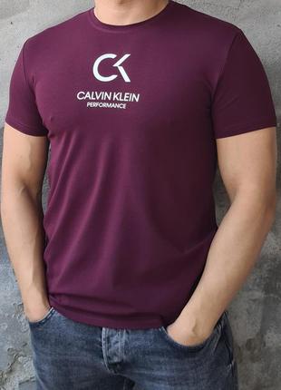 Новые футболки calvin clein отличного качества в ассортименте.1 фото