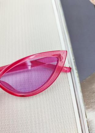 Сонцезахисні окуляри кіски лавандового кольору2 фото