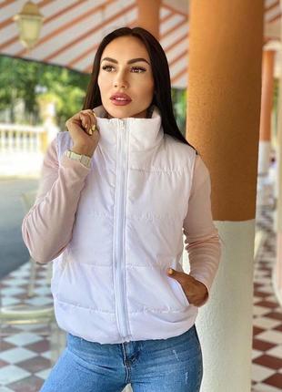 Стильная жилетка