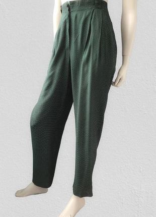 Зауженные брюки с высокой посадкой в мелкий горошек бренда joymiss, италия (нюанс)2 фото