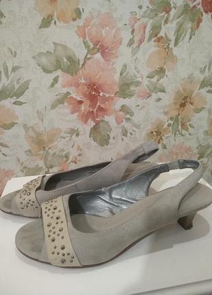 Босоножки graceland