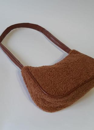 Плюшевая сумочка багет (коричневая)