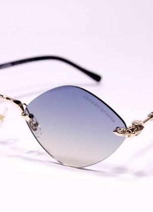 Трендовой солнцезащитные очки