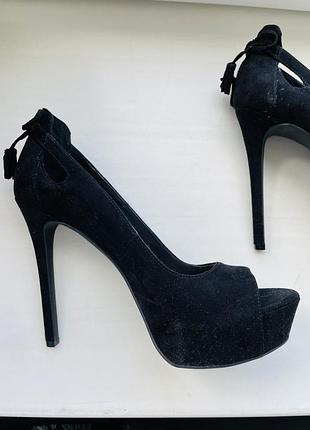 Босоножки 37р