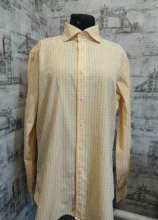 Светлая желтая  рубашка с длинным рукавом в клетку