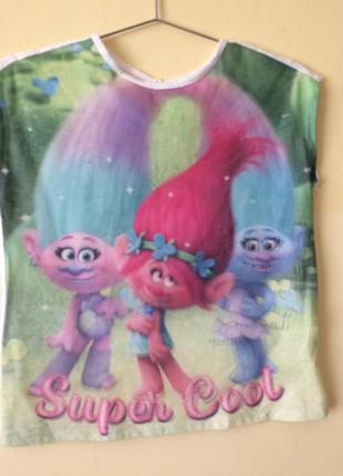 Футболка  нова