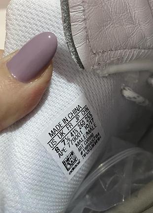 Оригінальні кросівки adidas 3