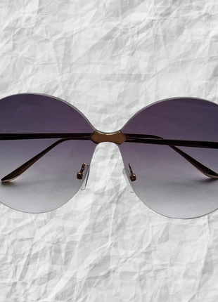 Стильные женские солнцезащитные очки1 фото