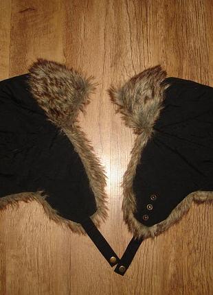 Тепла шапка вушанка на 4-8 років відмінний стан