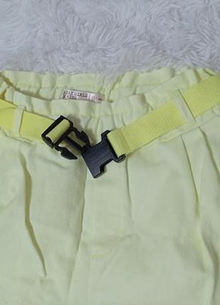 Стильные шорты в лимонном цвете2 фото