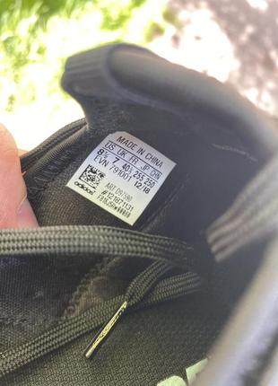 Оригінальні жіночі кросівки adidas terrex4 фото