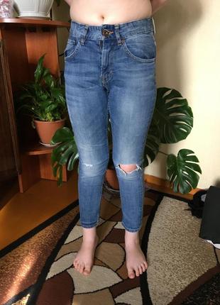 Джинсы 9/10 лет
