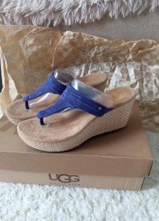 Шкіряні шльопанці ugg 39 розмір