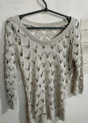 Вязаный свитер