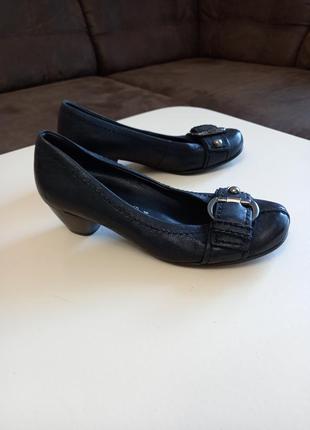 Фирменные женские туфли gabor