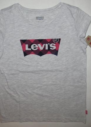 Хлопковая футболка levis на девочку подростка на 5- 6 лет2 фото