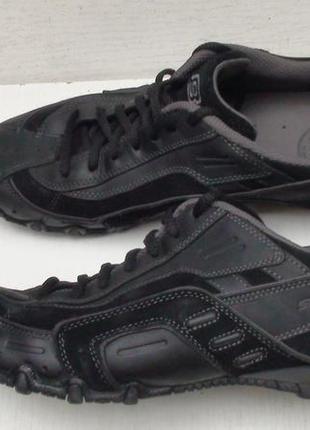 Skechers - шкіряні кросівки