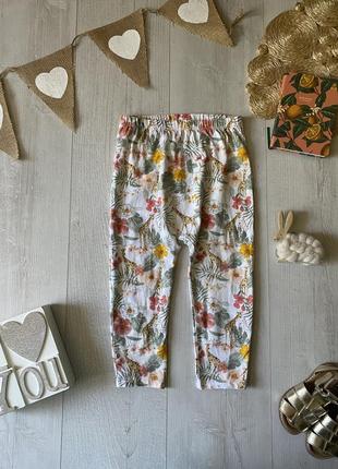 Тонкие штаны в цветочный принт 1,5-2 года